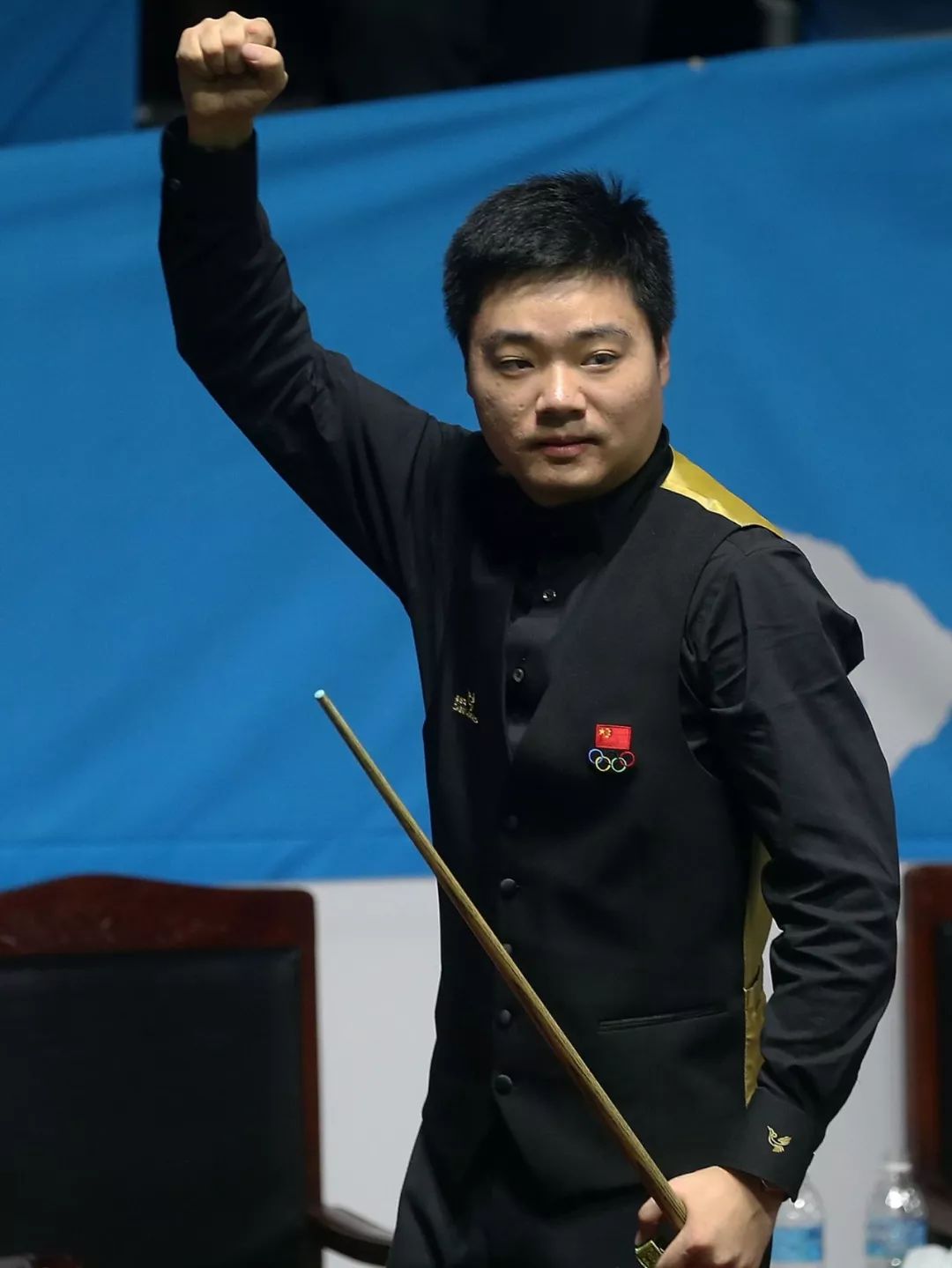 球寻找队友 球寻找队友