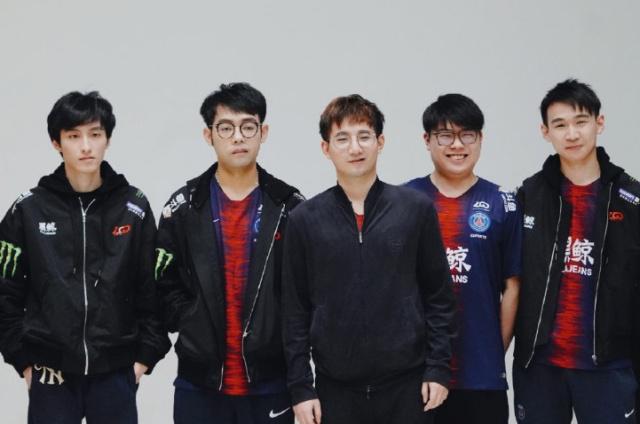 格列兹曼 格列兹曼