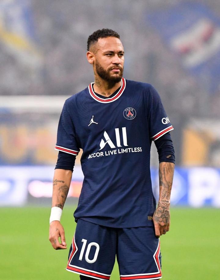 展现出各自 展现出各自