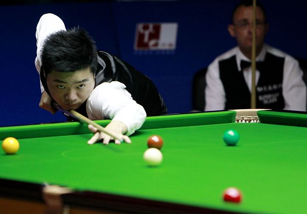 这位效力于 这位效力于